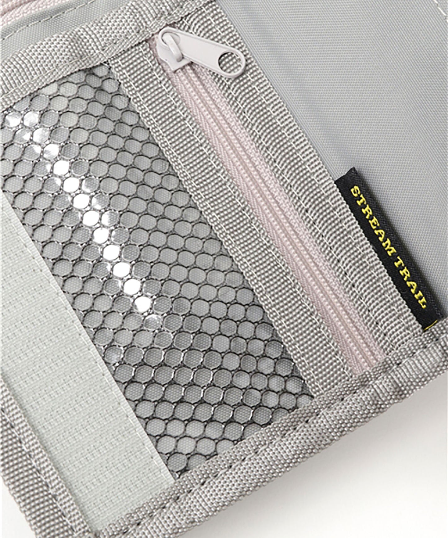 Outlet SD Trifold Wallet