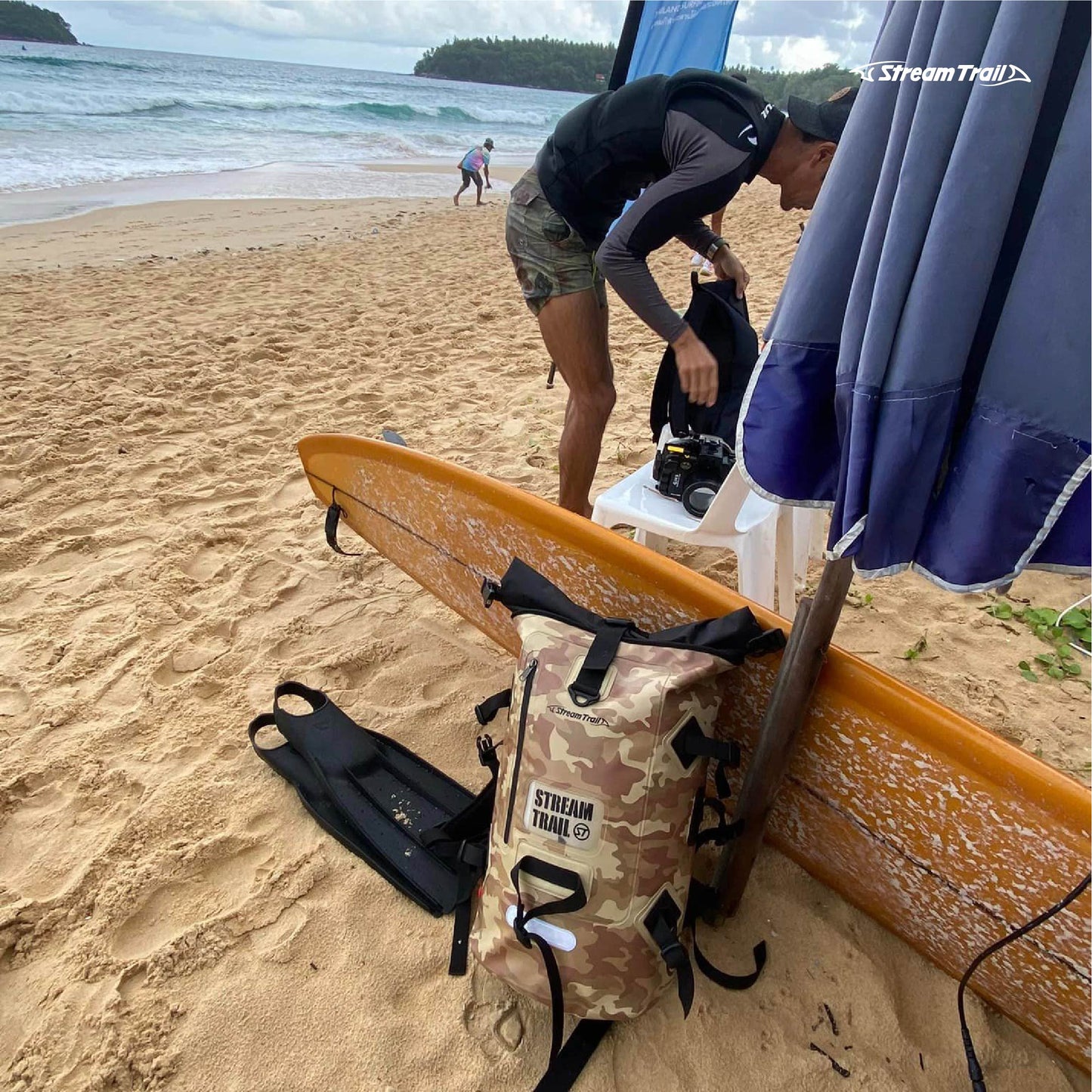 Dry Tank 40L Camo