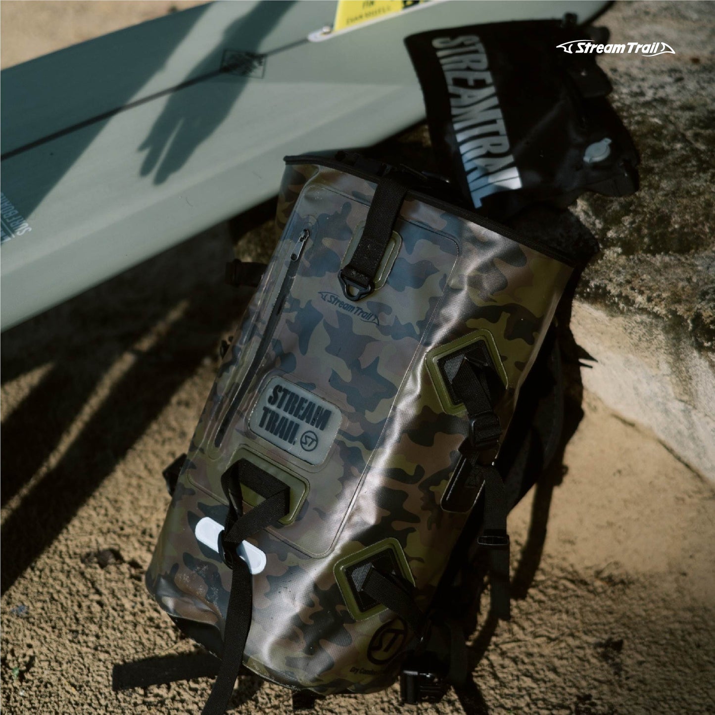 Dry Tank 40L Camo