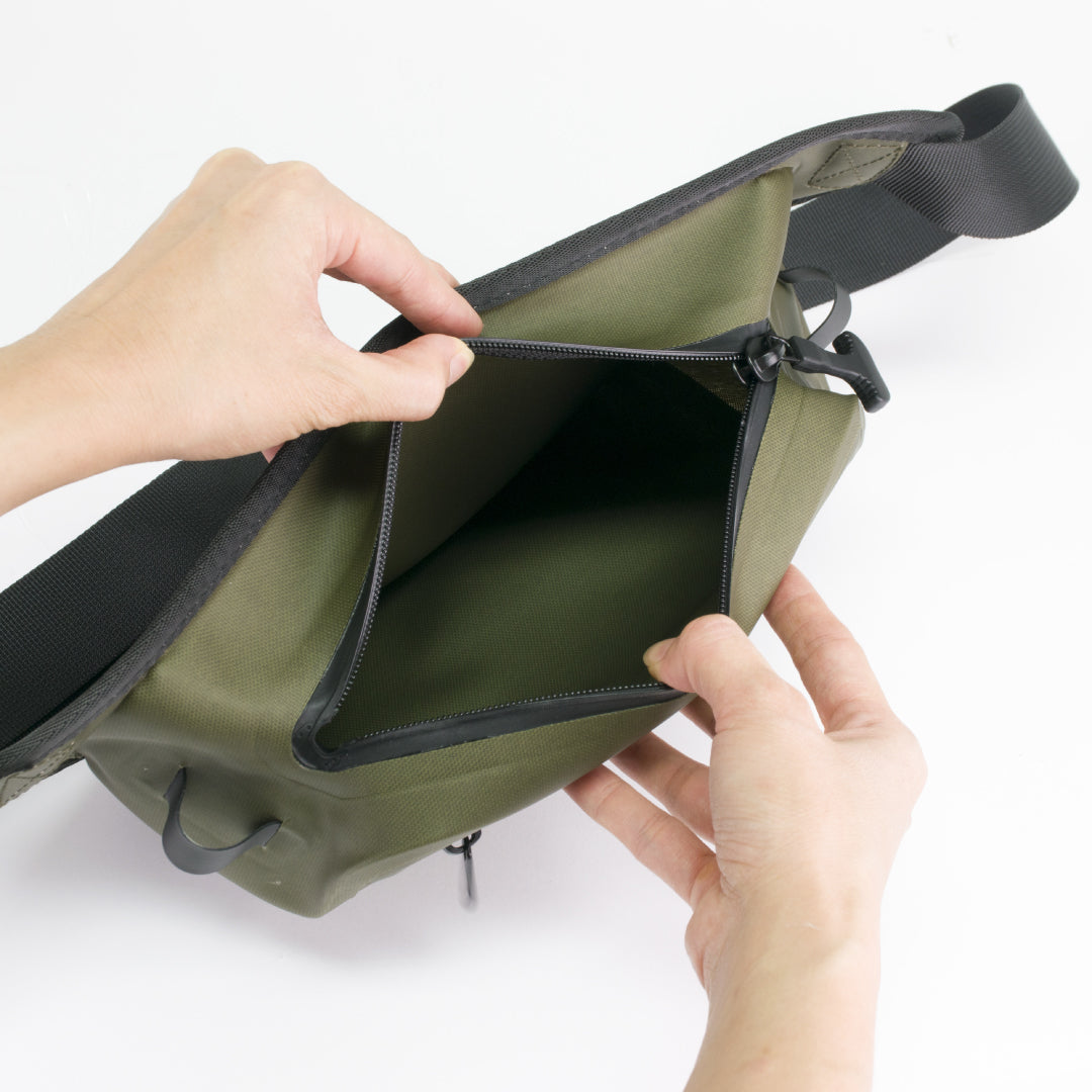 Stormy Waist Bag